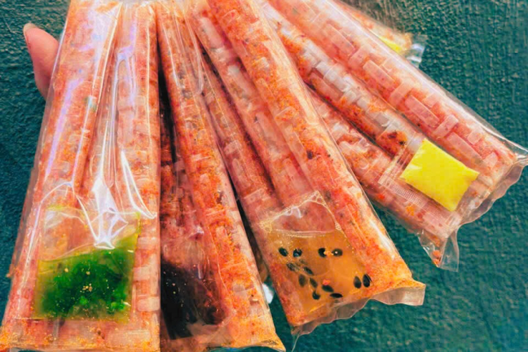 Bánh Tráng Que Bơ Xâu