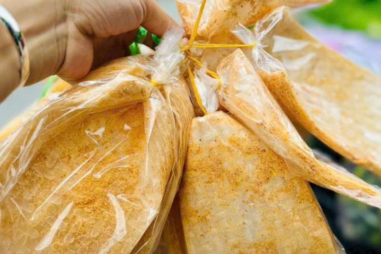Bánh Tráng Xì Ke Lớn ( 1 Xâu)